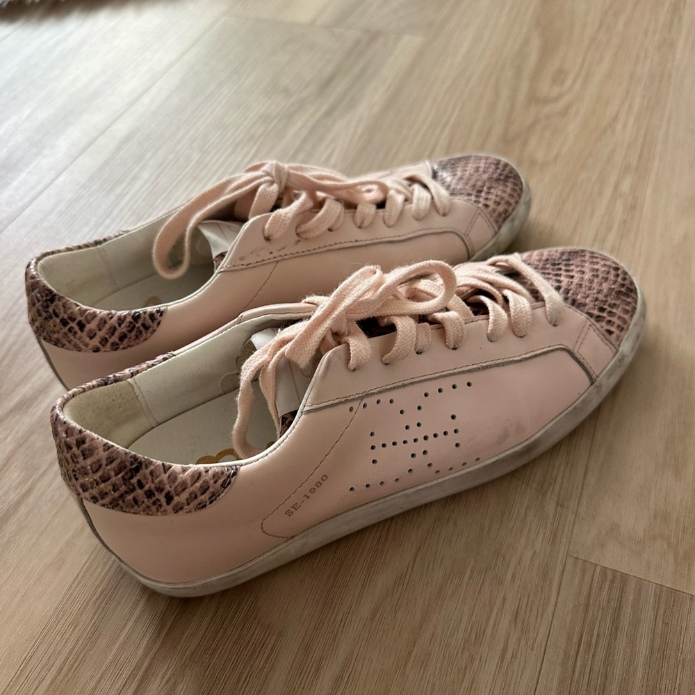 Sam Edelman sneakers pink snake size 7Us